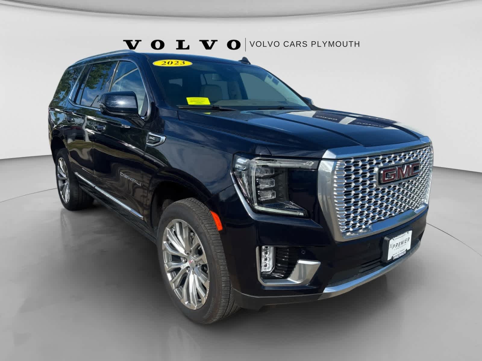 Used 2023 GMC Yukon Denali AWD/4WD image 2