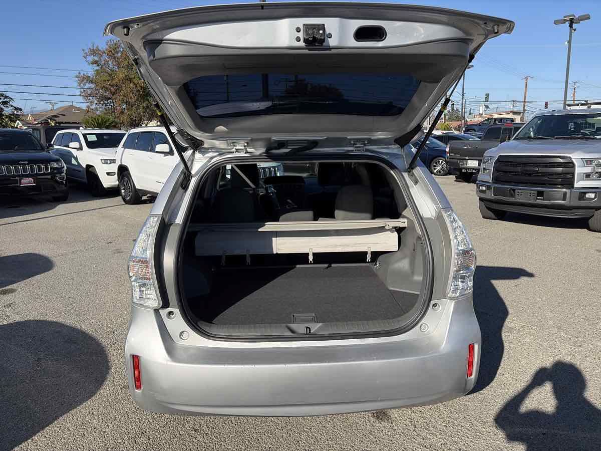 Used 2012 Toyota Prius V Three FWD image 17