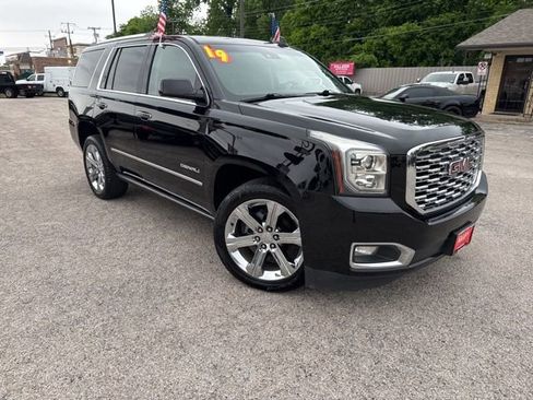 Used 2019 GMC Yukon Denali w/ Denali Ultimate Package RWD image 11