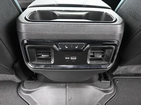 Used 2024 GMC Sierra 1500 AT4 w/ Technology Package AWD/4WD image 21