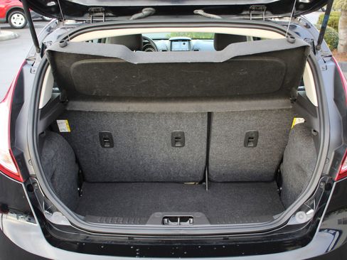 Used 2017 Ford Fiesta SE w/ Equipment Group 201A image 15