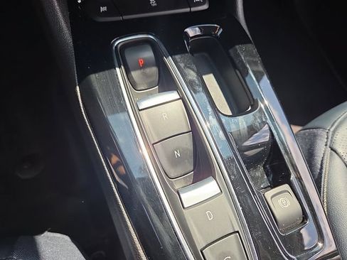 Used 2023 Chevrolet Bolt EUV Premier w/ Sun & Sound Package FWD image 19
