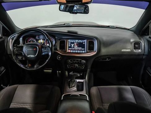 Used 2019 Dodge Charger Scat Pack w/ Driver Confidence Group RWD image 17