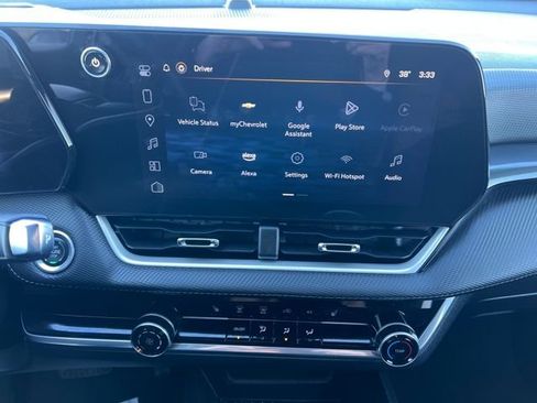 Used 2025 Chevrolet Equinox LT image 20