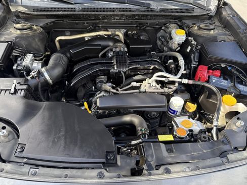 Used 2023 Subaru Outback Premium AWD/4WD image 28