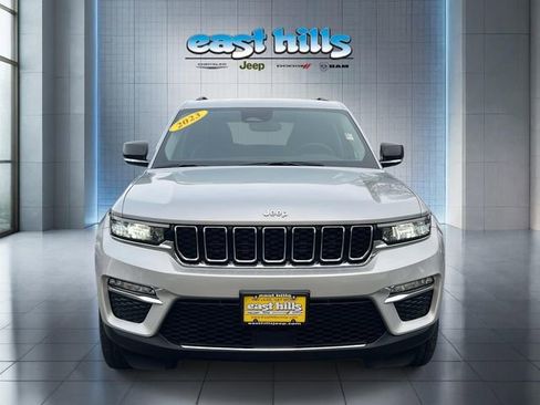 Certified 2023 Jeep Grand Cherokee Limited AWD/4WD image 2