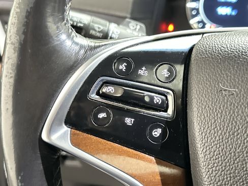 Used 2019 Cadillac Escalade Premium Luxury w/ LPO, Radiant Package image 33