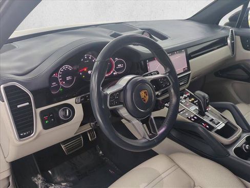 Used 2019 Porsche Cayenne S AWD/4WD image 10