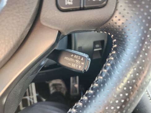 Used 2021 Lexus IS 350 F Sport RWD image 38
