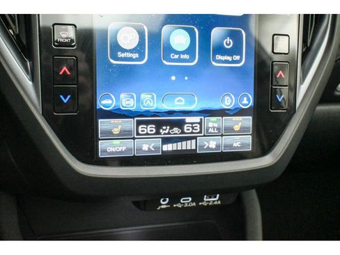 Used 2025 Subaru Forester Limited image 27