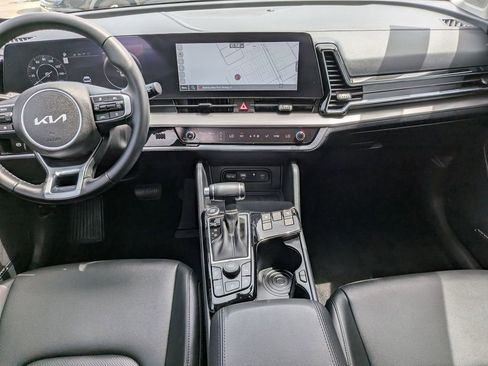 Certified 2025 Kia Sportage SX FWD image 17