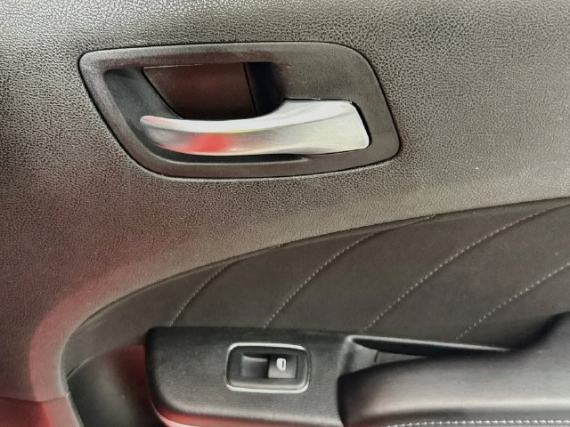 Used 2022 Dodge Charger SXT RWD image 28