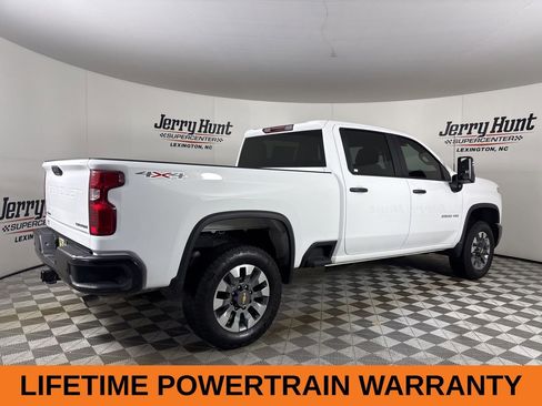 Used 2025 Chevrolet Silverado 2500 Custom w/ Custom Value Package image 5