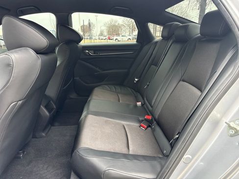 Used 2018 Honda Accord Sport image 26