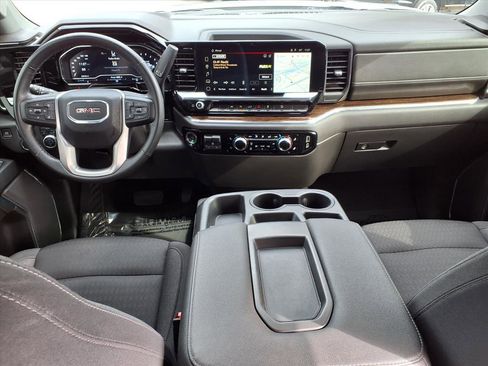 Used 2024 GMC Sierra 1500 Elevation w/ X31 Off-Road Package image 16