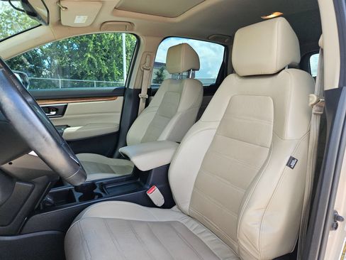 Used 2017 Honda CR-V Touring image 13