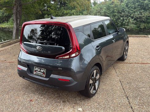 Used 2020 Kia Soul EX FWD image 5