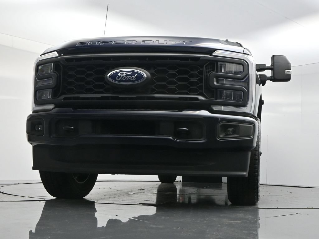 Used 2023 Ford F250 XL w/ STX Appearance Package AWD/4WD image 48