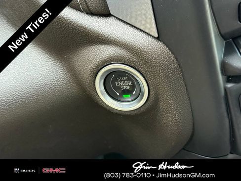 Used 2022 GMC Sierra 1500 SLT w/ X31 Off-Road Package AWD/4WD image 26