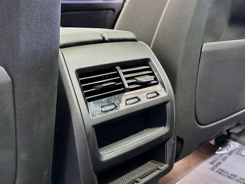 Used 2020 BMW X5 xDrive40i w/ Parking Assistance Package image 17