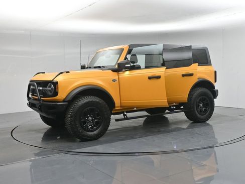 Certified 2022 Ford Bronco Wildtrak image 6