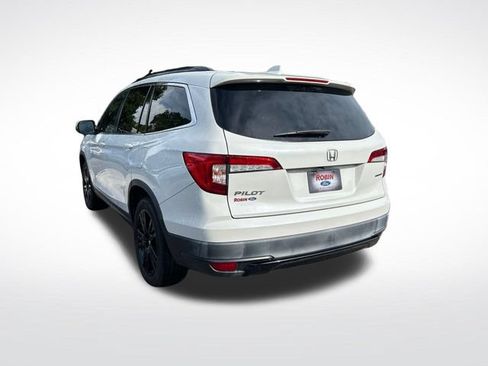 Used 2021 Honda Pilot Special Edition image 3
