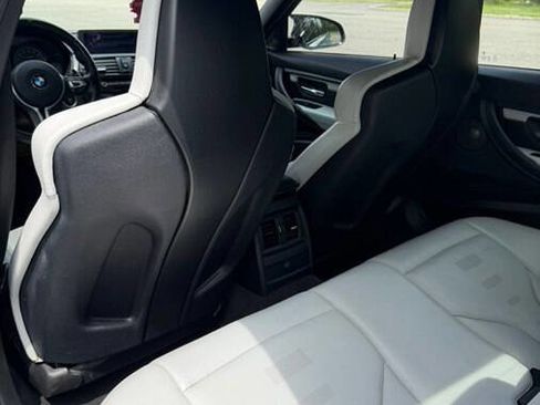 Used 2015 BMW M3 w/ Lighting Package RWD image 31
