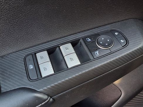 Used 2022 Mitsubishi Outlander SE image 20