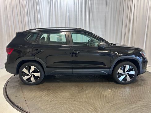 Used 2024 Volkswagen Taos S AWD/4WD image 31