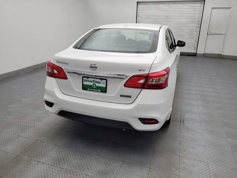 Used 2019 Nissan Sentra SV w/ Special Edition Package FWD image 7