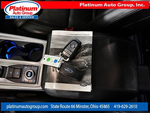 Used 2021 Ford Explorer Platinum w/ Equipment Group 601A AWD/4WD image 26