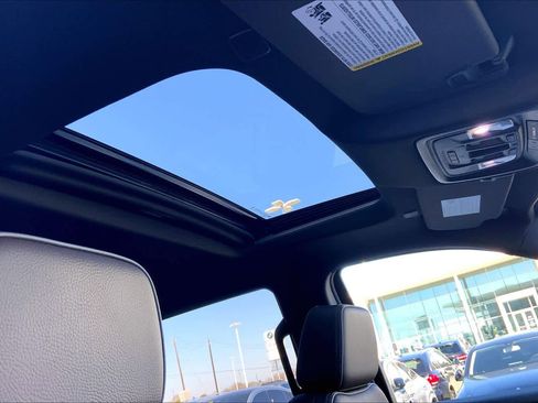 Used 2024 GMC Sierra 1500 Denali w/ Denali Reserve Package image 13