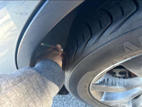 Used 2007 INFINITI FX35 AWD image 17