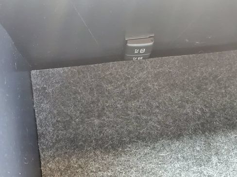Used 2019 Toyota Tacoma TRD Sport AWD/4WD image 29