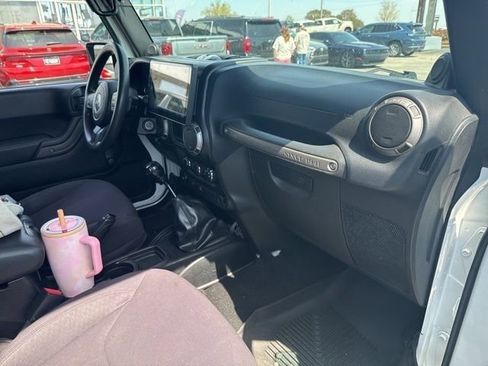 Used 2013 Jeep Wrangler Sport image 23