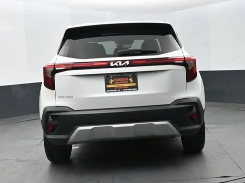 Used 2026 Kia Seltos LX FWD image 8