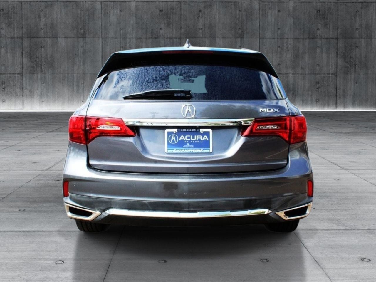 Used 2020 Acura MDX w/ Technology Package FWD image 4