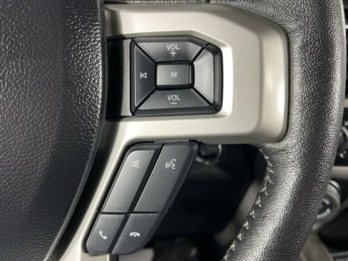 Used 2019 Ford F150 Lariat w/ Equipment Group 502A Luxury image 16