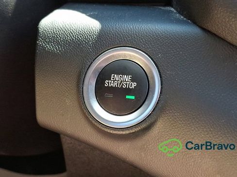 Certified 2023 GMC Terrain SLT FWD image 28