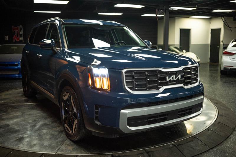 Used 2025 Kia Telluride S AWD/4WD image 5