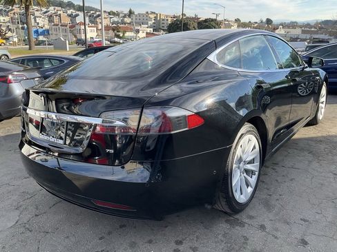 Used 2017 Tesla Model S 75 image 79