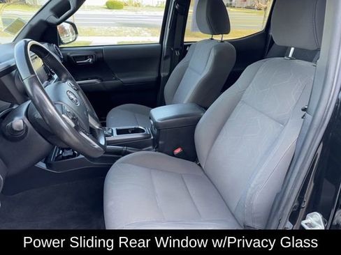 Certified 2019 Toyota Tacoma TRD Sport image 18