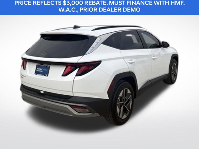 Used 2026 Hyundai Tucson SEL FWD image 3