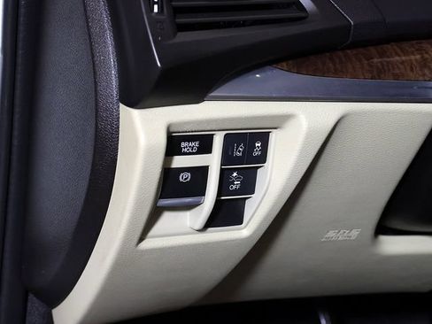 Certified 2018 Acura MDX SH-AWD w/ Technology Package image 26