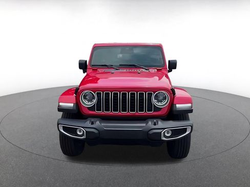 Used 2025 Jeep Wrangler Unlimited Sahara AWD/4WD image 2
