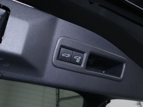 Used 2024 Toyota bZ4X XLE image 20