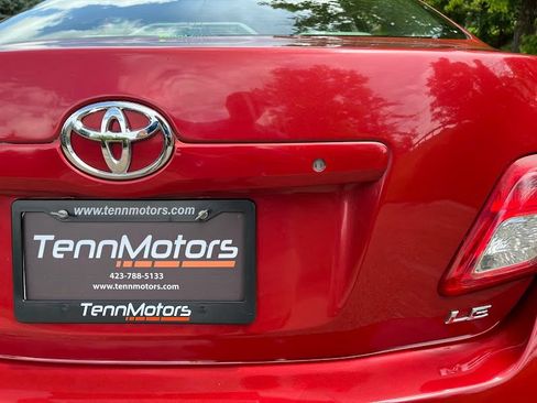 Used 2011 Toyota Camry LE FWD image 42