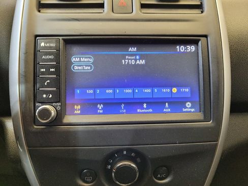 Used 2019 Nissan Versa SV image 25