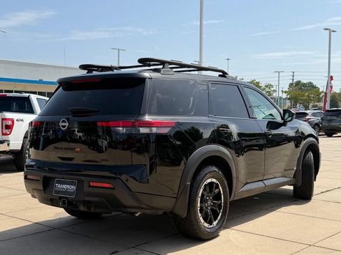 Used 2023 Nissan Pathfinder Rock Creek AWD/4WD image 5
