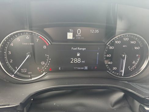 Used 2025 Cadillac XT6 Premium Luxury image 27